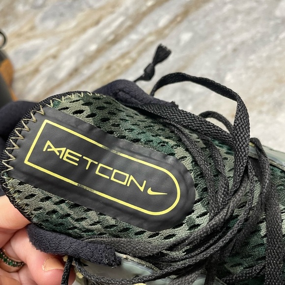 NIKE Metcon 6 Black Gum CK9388-032 Black/Limelight/Gum Medium Brown/Limelight - Picture 9 of 15